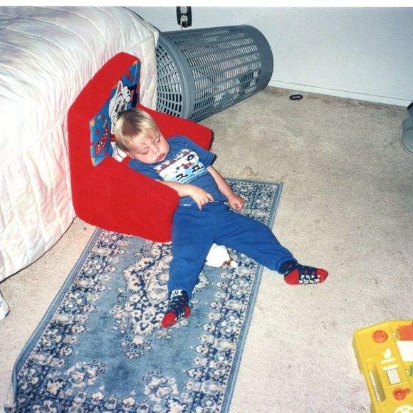 Meet your Posher, Quinn - Picture 1 of 1